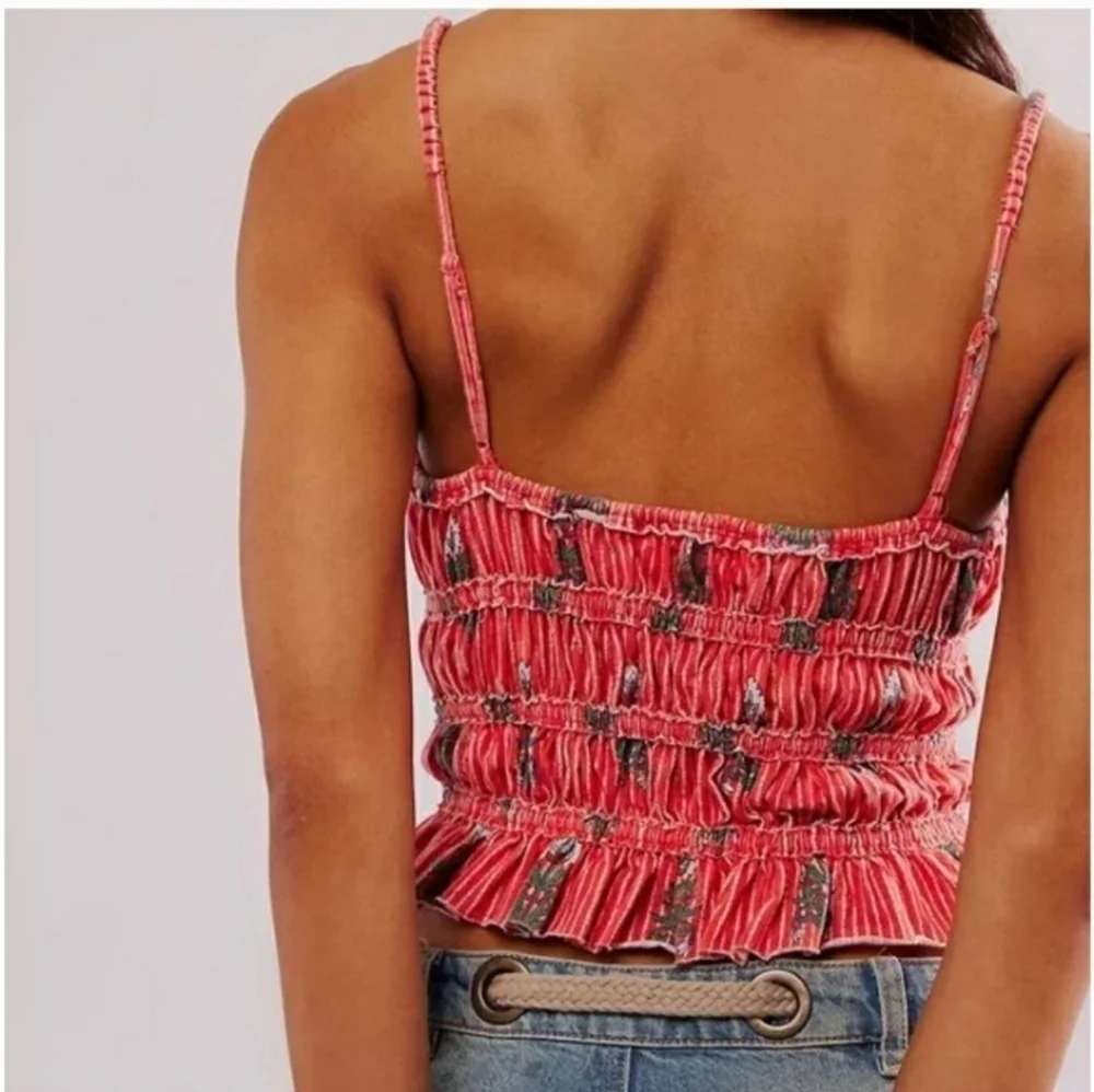 NWOT|Free People|We The Free| Dolce Vita Floral Pink Fitted Tank 100% Cotton